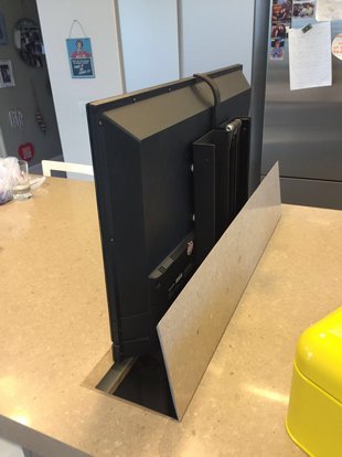 ����� ����� �������� �� 50 ����
